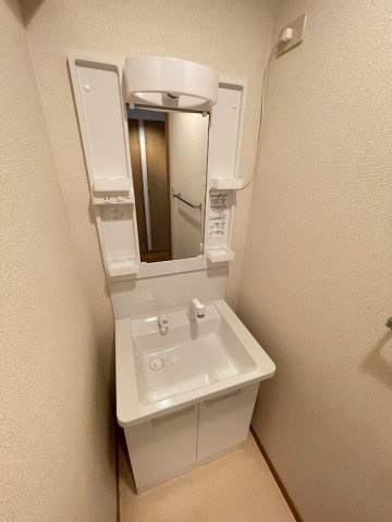 グランディール大濠の独立洗面台
