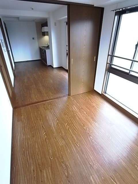 アルテシアン夙川の居間・リビング