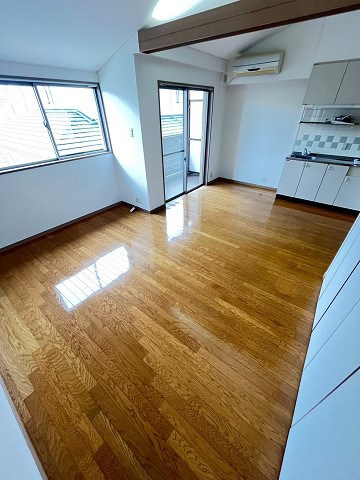 能登フラッツの寝室
