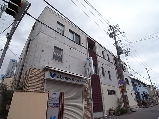 MY甲東園の外観