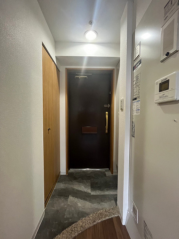 リアンジェ難波の玄関