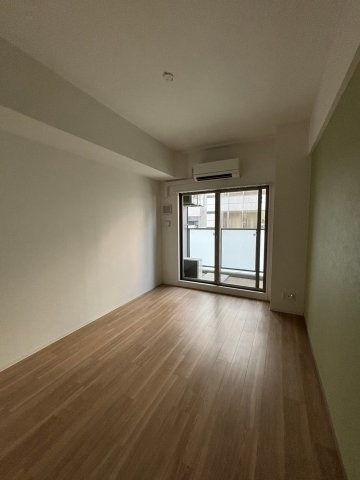 アプリーレ西本町の寝室