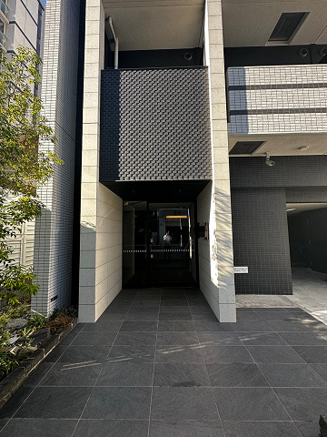 レジデンス大阪レトログラードの外観