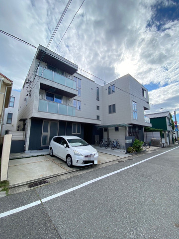 セラヴィ甲子園の外観