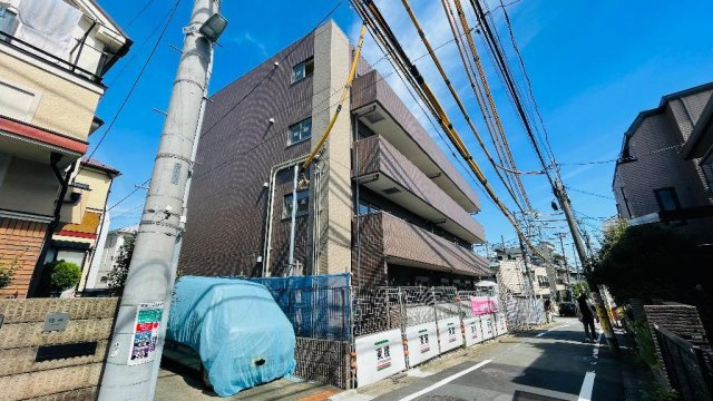 カルムメゾン目黒の外観