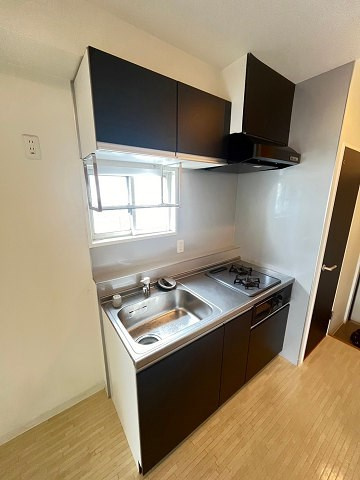 西宮市戸田町の賃貸マンションのキッチン
