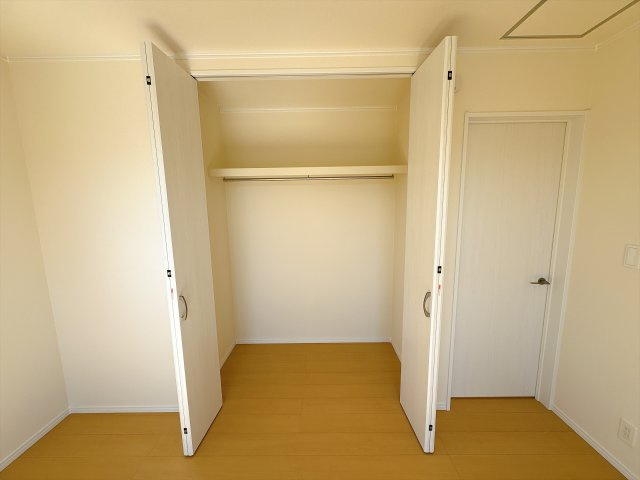 柏市大室新築戸建の収納