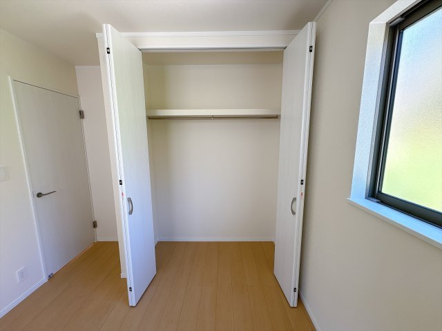 柏市大室新築戸建の収納