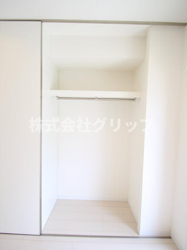 横浜市保土ケ谷区神戸町の賃貸マンションの収納