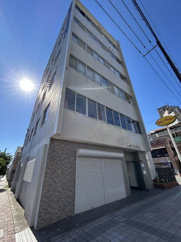サンビルダー板宿