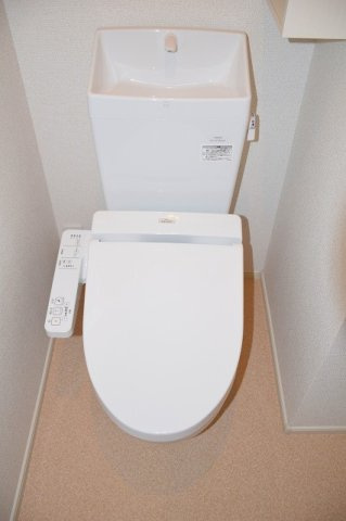 セカンド・ベルのトイレ|清潔感のあるトイレです