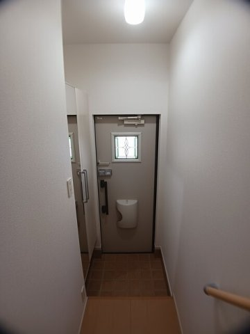 プリムローズⅡの玄関