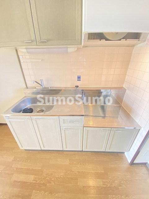 トリヴァンベール樋ノ口のキッチン