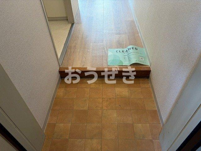 ライオンズプラザヨコハマ戸部の玄関