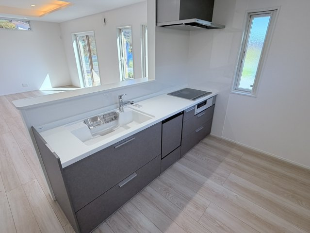 豊科高家　建売住宅のキッチン