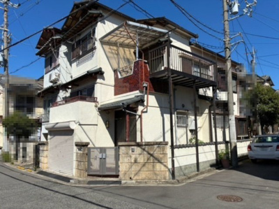 【外観】 | 堺市西区浜寺石津町西5丁　中古戸建 | 【堺市西区浜寺石津町西5丁　中古戸建】東南角地につき、採光・通風良好！内覧をご希望の際はお気軽にお電話ください。