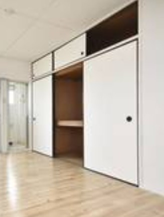 横須賀市浦上台４丁目の賃貸マンションの収納