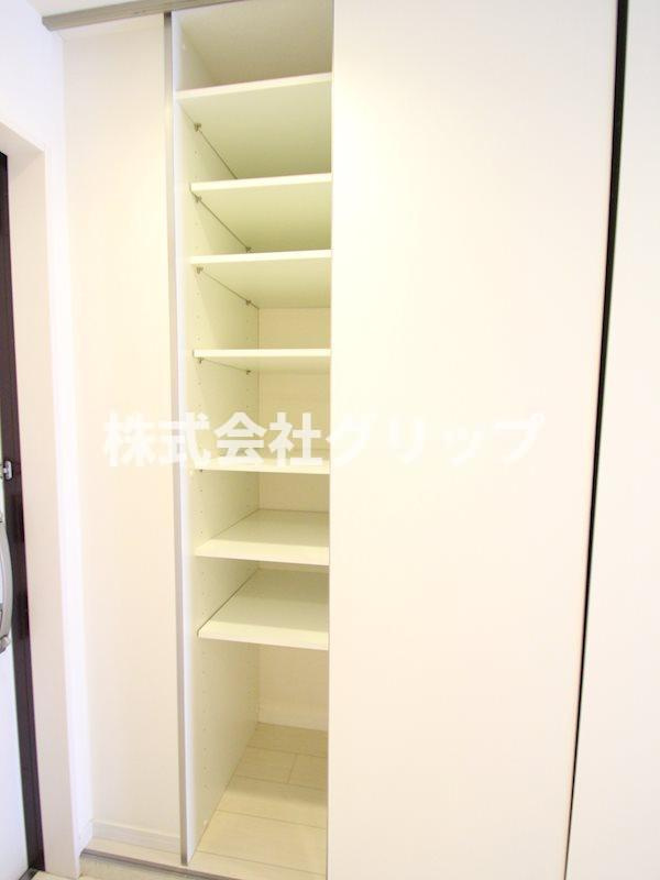 リブリ・横浜の収納