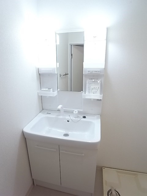 和田マンションの洗面所