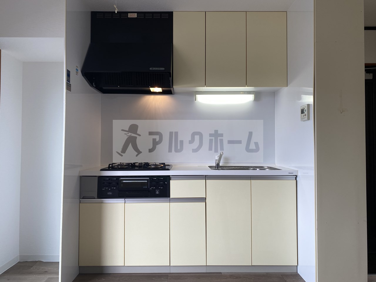 柏原市法善寺４丁目の賃貸マンションのキッチン