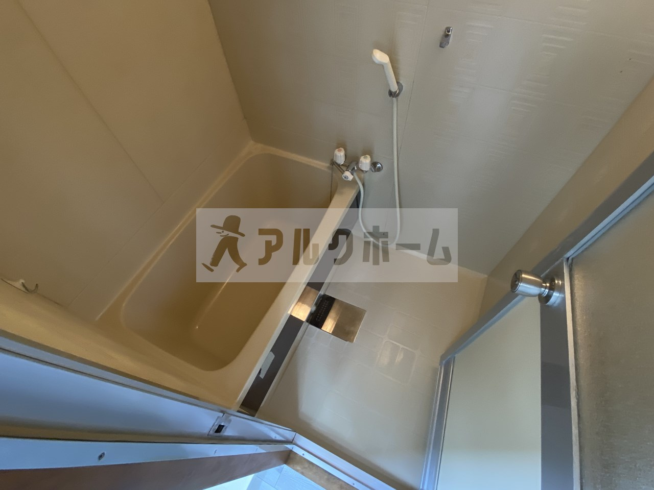 柏原市法善寺４丁目の賃貸マンションの浴室