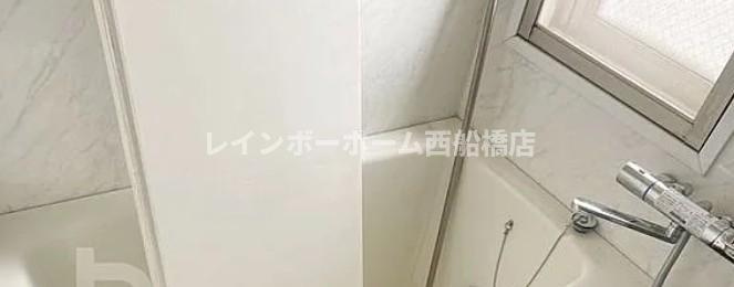 アルファーストの浴室