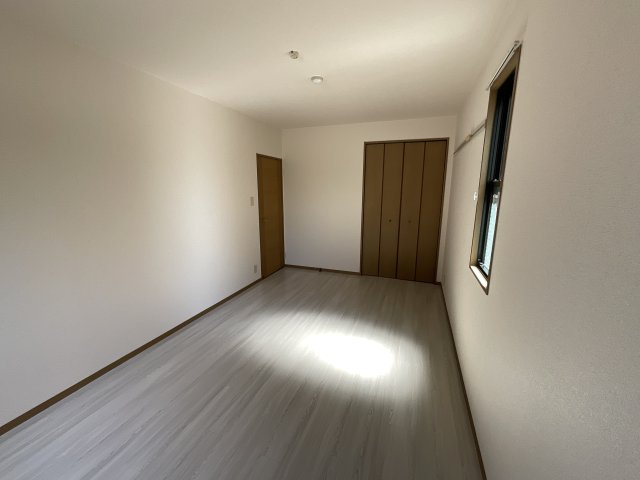 【洋室】 | ヴィラモンテＢ棟 | 寝室としてご利用いただけます