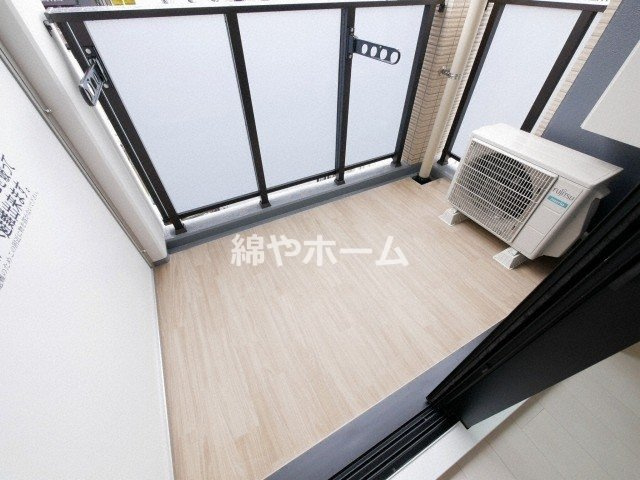 Primavera Namba Minamiのバルコニー|暖かな日差しのふりそそぐバルコニー