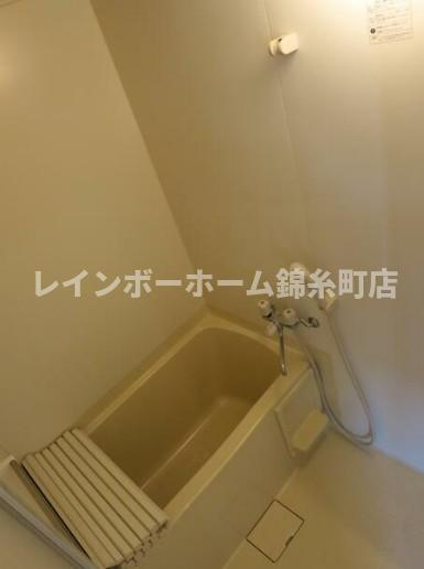 寿々川ビルの浴室
