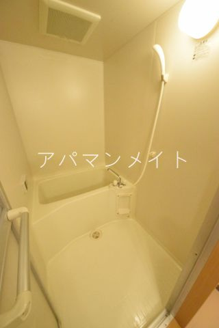【浴室】 | ハマコートⅢ | きれいなお風呂です