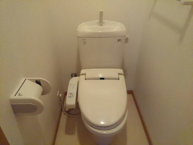 ココ　プラザのトイレ|コンパクトで使いやすいトイレです