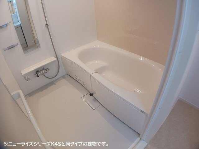 プレッソ高砂の浴室