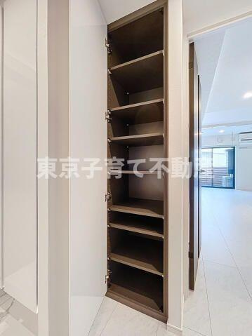 スカイコートルアナ文京本駒込の収納
