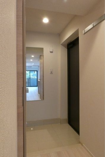 【玄関】
