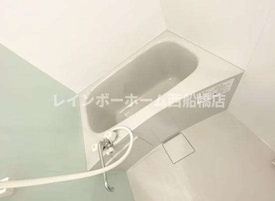 パインヒル13の浴室