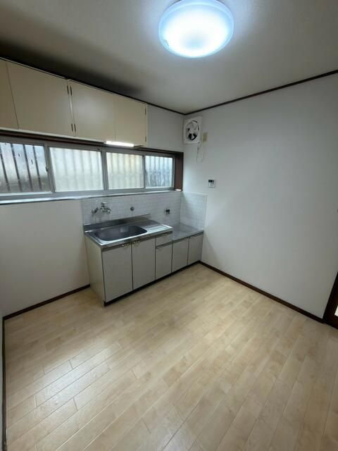 八千代台東６丁目戸建のキッチン