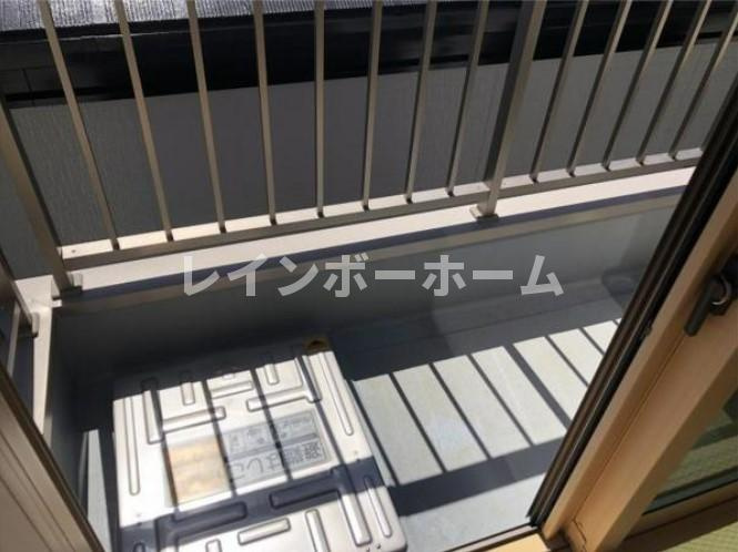 アットリラ行徳のバルコニー