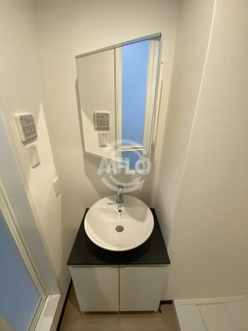 U-ro松屋町の独立洗面台|U-ro松屋町　独立洗面台