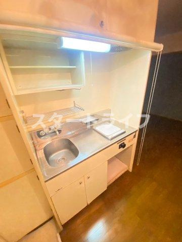 大阪市淀川区宮原１丁目の賃貸マンションのキッチン
