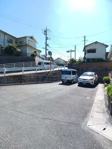 ヴィオラの駐車場|駐車場があるので、車を買う予定の方も安心です