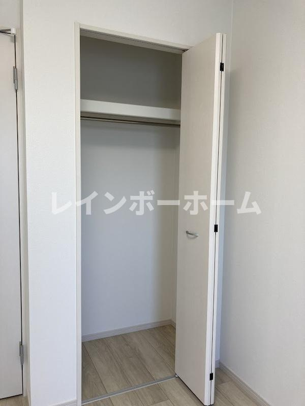 リブリ・Vēris上広谷の収納