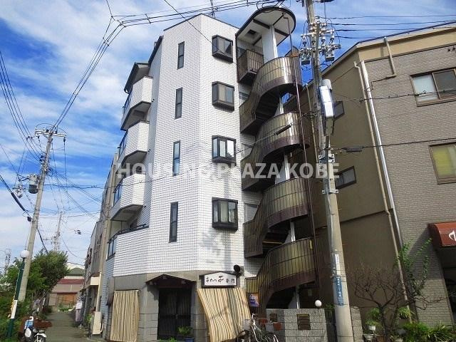 鷹取ビルの外観
