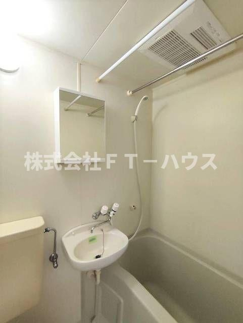 ロックグランデ船橋の洗面所