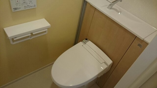 【トイレ】 | アデルコートα | トイレもきれいです