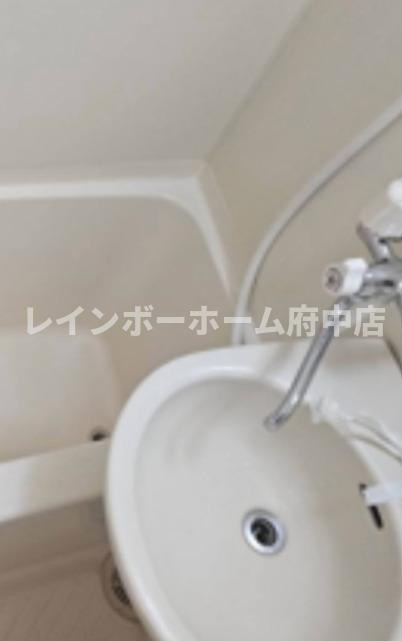 アレイン幸町の洗面所