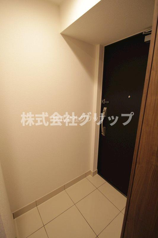 メイクスデザイン横浜蒔田の玄関