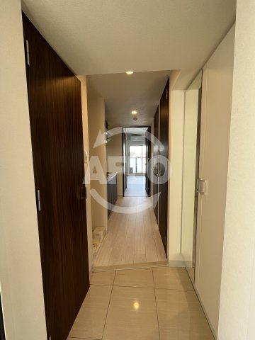 DOUBLE　NINE　RESIDENCE　TENNOJIMINAMIの玄関|DOUBLE　NINE　RESIDENCE　TENNOUJIMINAMI　玄関