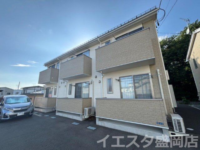 ポライトリーＡの外観