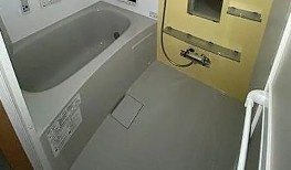 ボヌール北谷の浴室