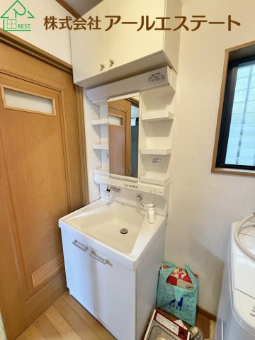 加古郡播磨町北野添2丁目　　　JR「土山駅」徒歩9分の独立洗面台